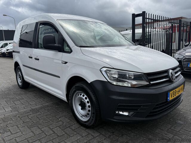 Camioneta familiar de techo alto VW Caddy 2.0 TDI L1H1 BMT Comfortline