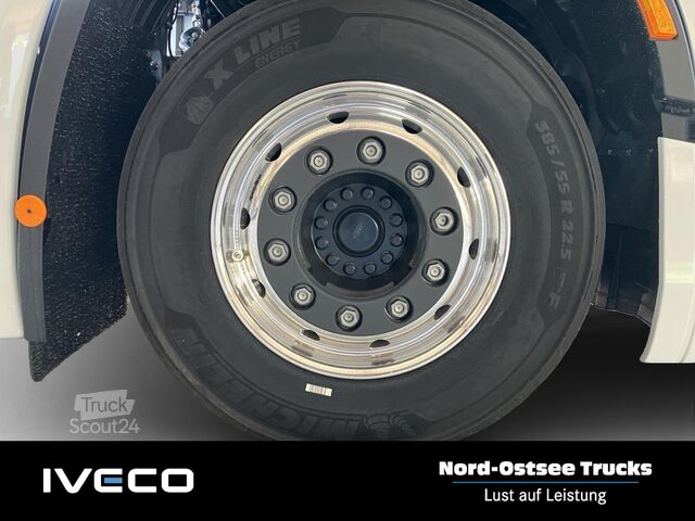Standard nyergesvontató IVECO S-Way AS 440 S 58 T/FP Sattel AHK AUT Bel.Sitz