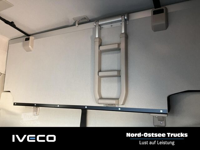 Standard nyergesvontató IVECO S-Way AS 440 S 58 T/FP Sattel AHK AUT Bel.Sitz