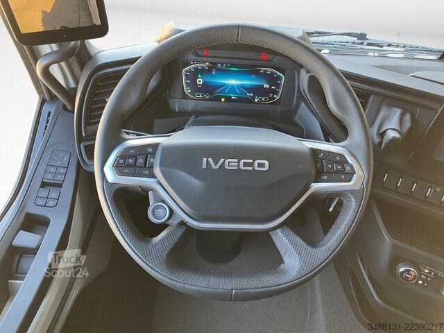 Standard nyergesvontató IVECO S-Way AS 440 S 58 T/FP Sattel AHK AUT Bel.Sitz