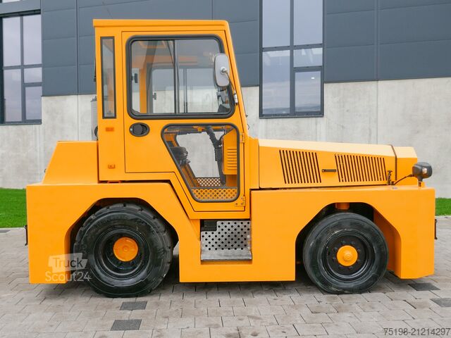 Tractor de remorcare Volk DFZ 120H