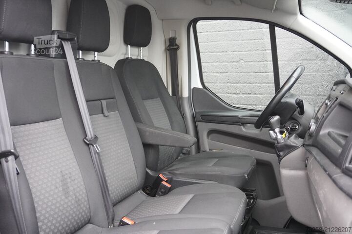 Delivery van Ford Transit Custom 2.0 TDCI - EURO 6 - Airco - Crui...