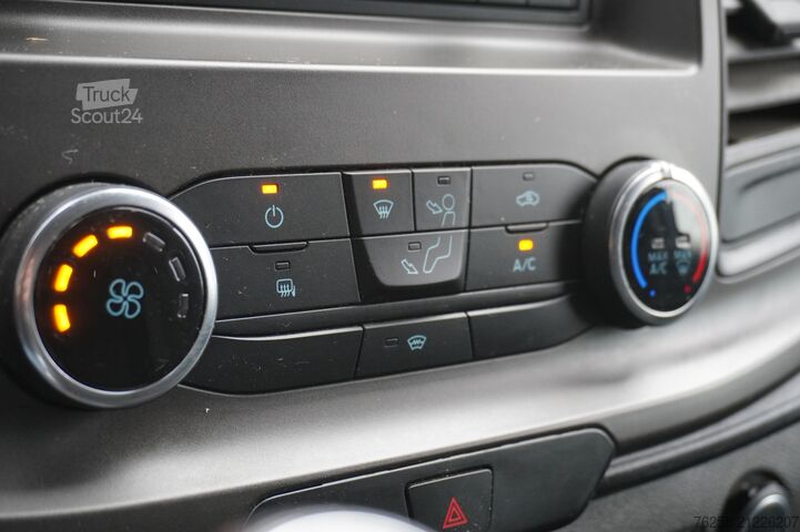 Delivery van Ford Transit Custom 2.0 TDCI - EURO 6 - Airco - Crui...