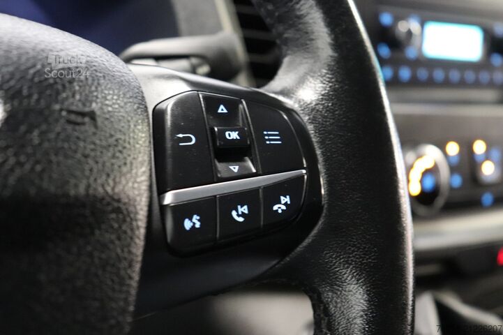 Delivery van Ford Transit Custom 2.0 TDCI - EURO 6 - Airco - Crui...