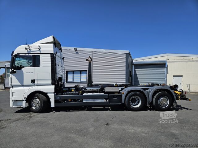 Hákový nosič kontejnerů MAN TGX 26.460 BL 6x2 Nachlauflenkachse