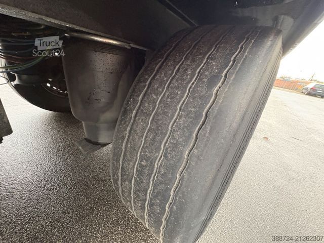 Reefer semitrailer SCHMITZ CARGOBULL SCB S3B*Carrier*Lift*Doppelstock*Schmitz-Achsen*