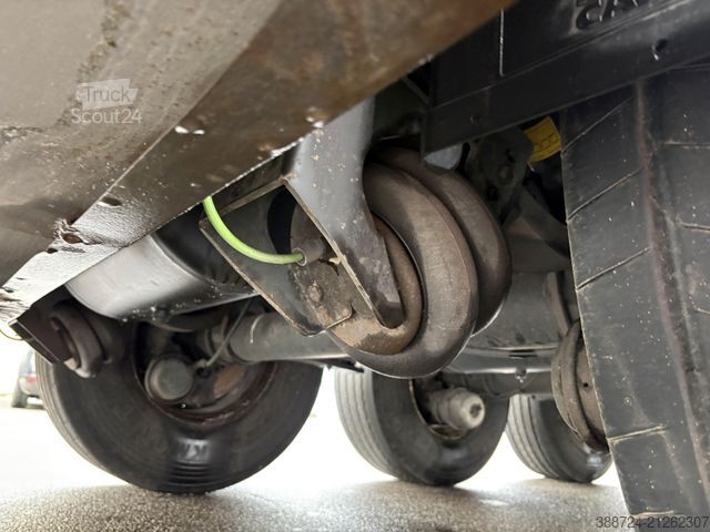 Reefer semitrailer SCHMITZ CARGOBULL SCB S3B*Carrier*Lift*Doppelstock*Schmitz-Achsen*