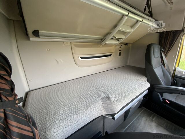 Standart çekici ünitesi DAF XF 430 FT