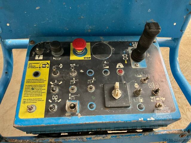 Plataforma de trabajo telescópica articulada Genie Z 34/22