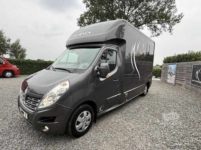 Μεταφορά αλόγων Opel Movano | HORSETRUCK | ROELOFSEN | STALLION 3XL ...