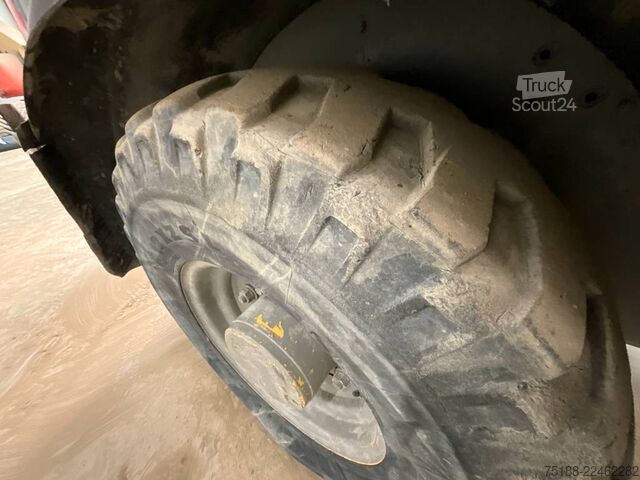 رافعة التحميل Caterpillar 906 H 2