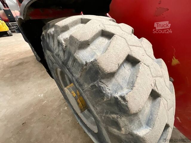 رافعة التحميل Caterpillar 906 H 2