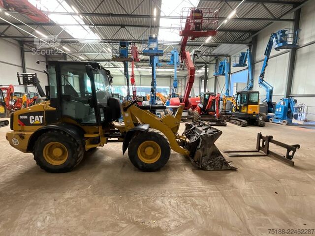 رافعة التحميل Caterpillar 908 H 2