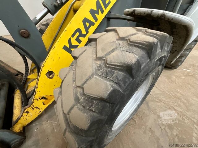 رافعة التحميل Kramer 5075