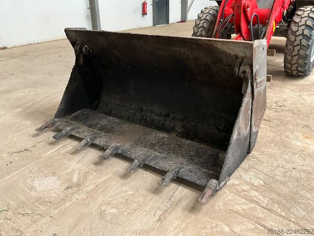 رافعة التحميل Volvo L 30 G