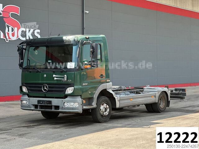 Șasiu de dubă MERCEDES-BENZ Atego 822 L Fahrgestell