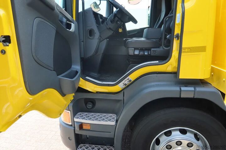 Maleta Scania P250 4x2 Bakwagen+Klep E6 Dhollandia 1500 kg