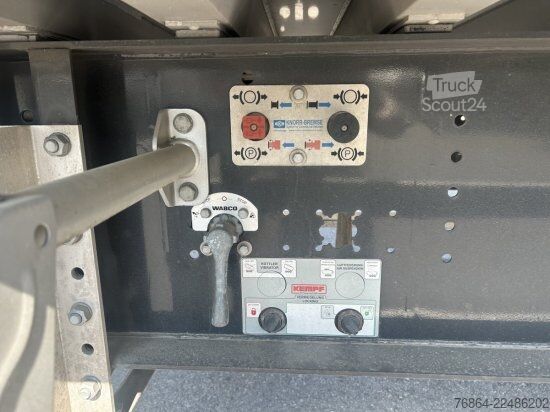 Kiperska poluprikolica KEMPF SKM 39 ALU-KASTENMULDE 55M³ ROLLPLANE