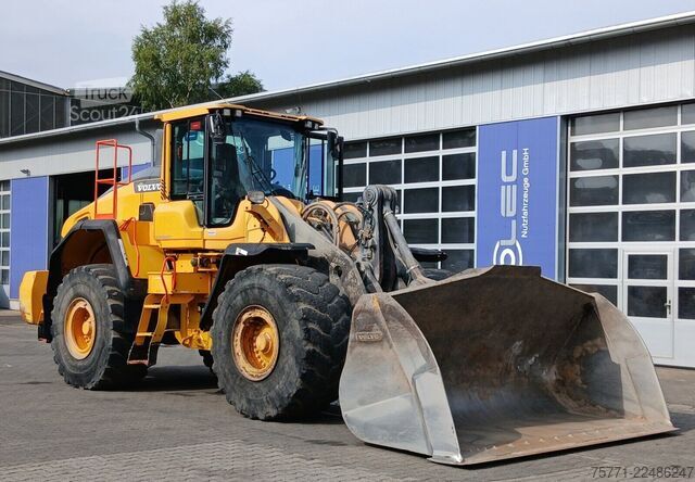 Колесный погрузчик Volvo L180H ŁADOWARKA KOŁOWA