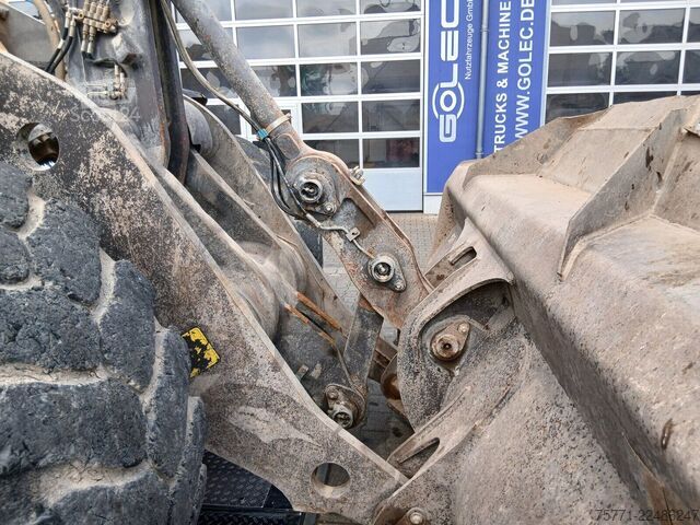 Ładowarka kołowa Volvo L180H ŁADOWARKA KOŁOWA