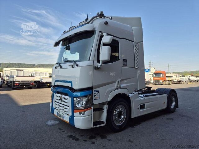 Standardowy ciągnik siodłowy Renault T-Series