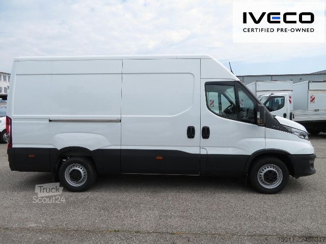 Furgão de teto alto IVECO Daily 35S16V Klima, AHK, Radstand 3520mm,L3H2