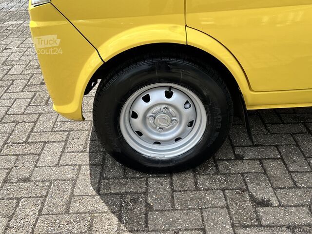 Pašizgāzējs DFSK K-serie K01H 1.3 Benzine 3 zijden kipper Open l...