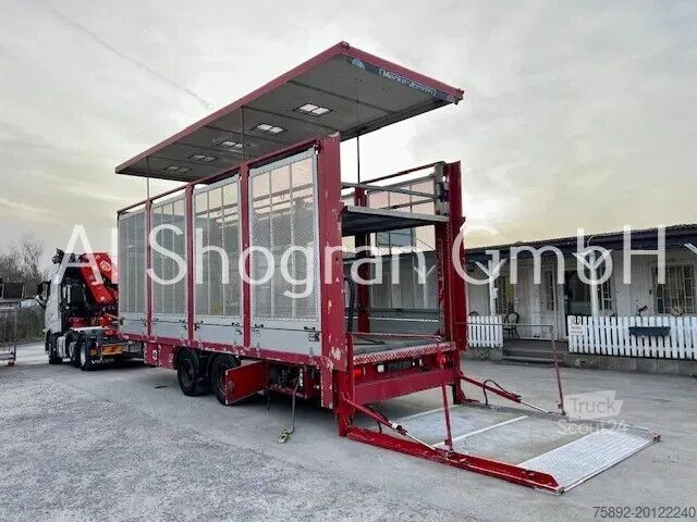 Rimorchio per cavalli Menke-Janzen 2 x Achsen PBW / Geflügeltransport