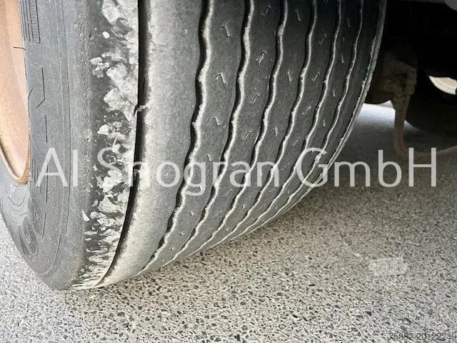 Atrelado para cavalos Menke-Janzen 2 x Achsen PBW / Geflügeltransport