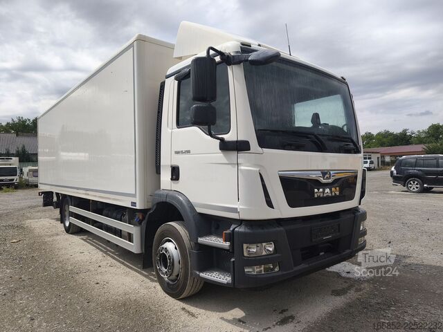 Lagaminas MAN TGM 15.290
