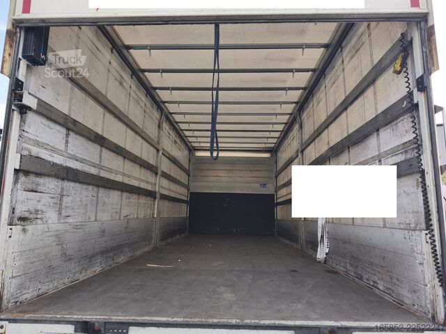 Tautliner MAN TGL 12.220