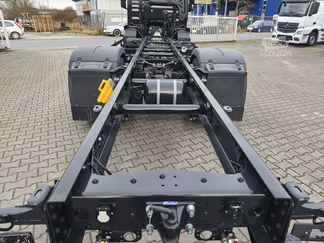 Шасі з кабіною MAN TGM 18.320 4x2 BL CH Fahrgestell Euro 6 Rechtsl...