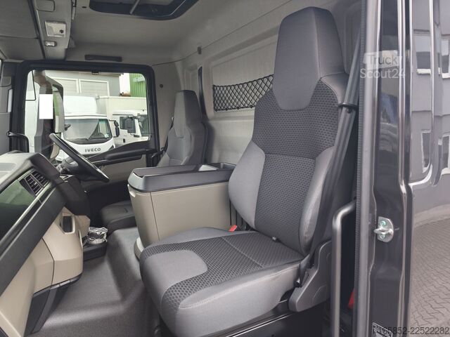 Шасі з кабіною MAN TGM 18.320 4x2 BL CH Fahrgestell Euro 6 Rechtsl...