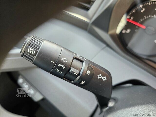 Kastenwagen hoch Renault Master L2H2 3.5t 170 10´´ Navi Kamera 270° LED