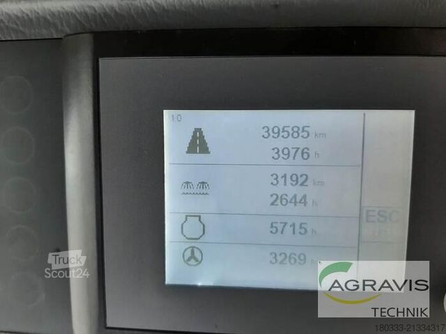 Lauksaimniecības mašīna Schmidt Winterdienst SWINGO 200+