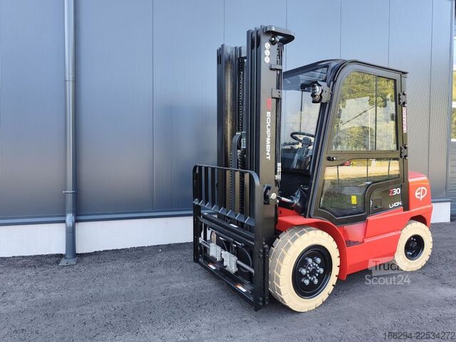 Čelní vysokozdvižný vozík EP EFXZ-301 NEUMASCHINE