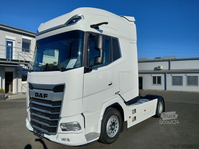 Standardni vlačilec DAF XG+ 530 FT Vollluft Standklima