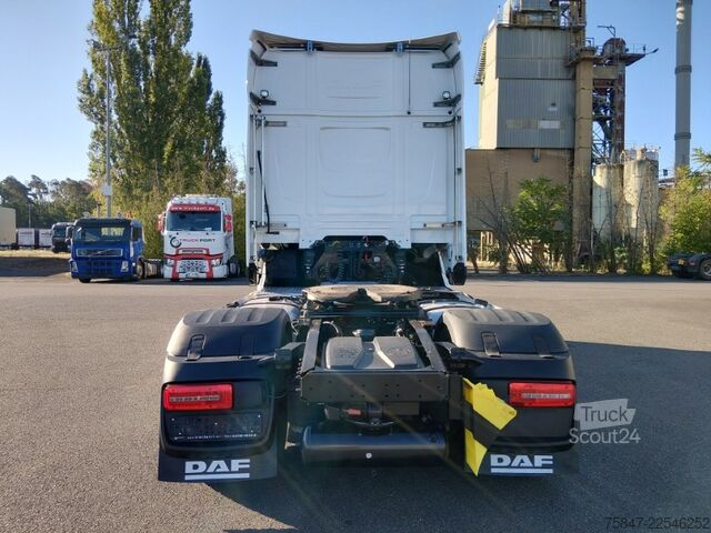Standardni vlačilec DAF XG+ 530 FT Vollluft Standklima