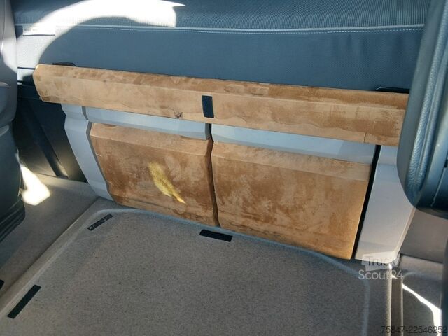 Standardni vlačilec DAF XG+ 530 FT Vollluft Standklima