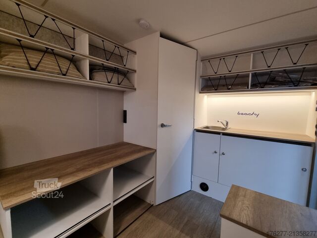 Caravana de turismo Hobby Beachy 420