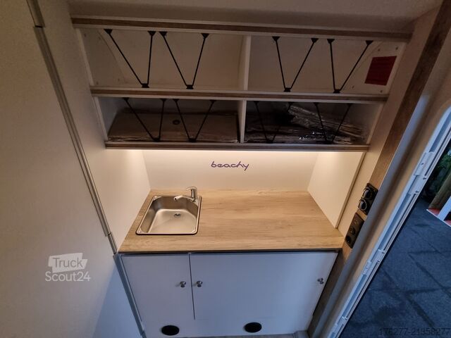 Caravana de turismo Hobby Beachy 420