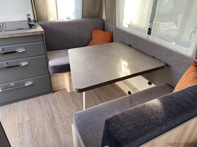 Caravana de turismo Hobby De Luxe 400 SFE