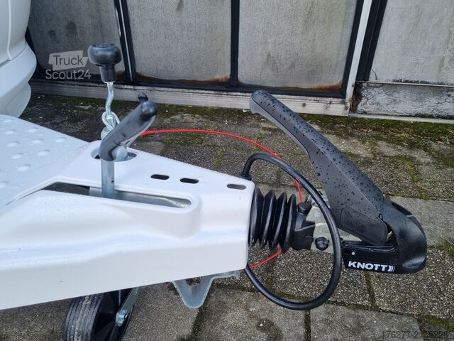 Caravana de turismo Hobby On Tour 390 SF