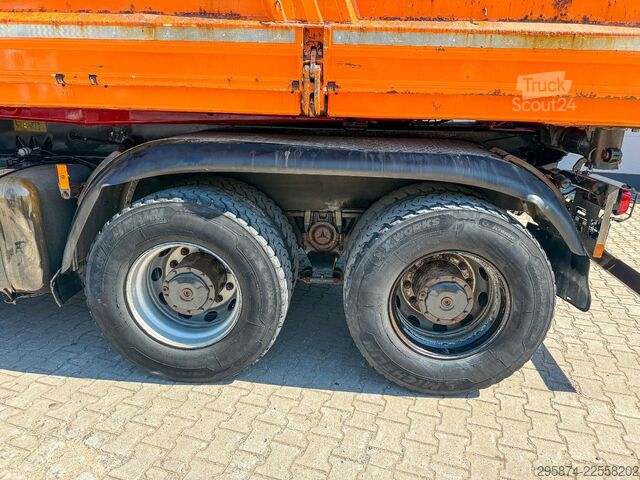 Dreiseitenkipper LKW MERCEDES-BENZ Arocs 3243 3.S.K Motorschaden