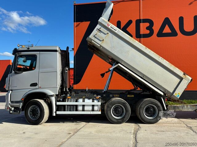 Pašizgāzējs Mercedes-Benz Arocs 2658 6x4 RETARDER / BOX L=4541mm