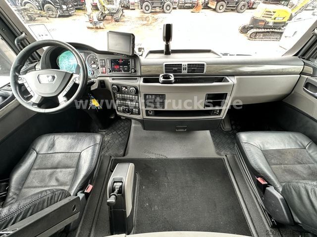 Yüksek hacimli çekici MAN TGX 18.500 4x2, LL, verstellbare Sattelplatte