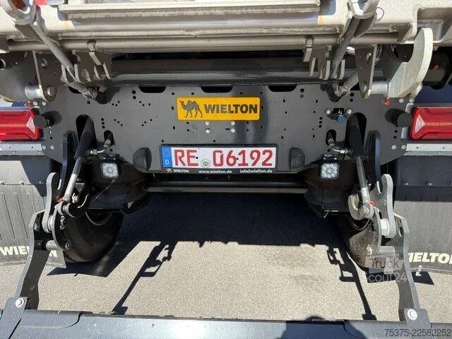 Ribaltabile Wielton Strong Master 3-Achs