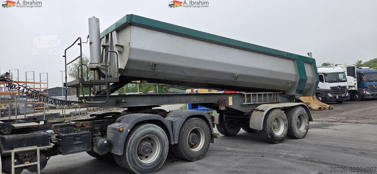 Полуремарке самосвал Carnehl CHKS/STH  Stahlmulde 24 m³ Defekt