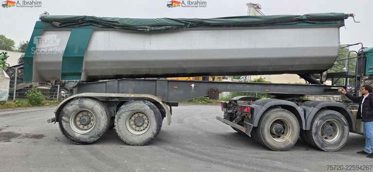 Полуремарке самосвал Carnehl CHKS/STH  Stahlmulde 24 m³ Defekt