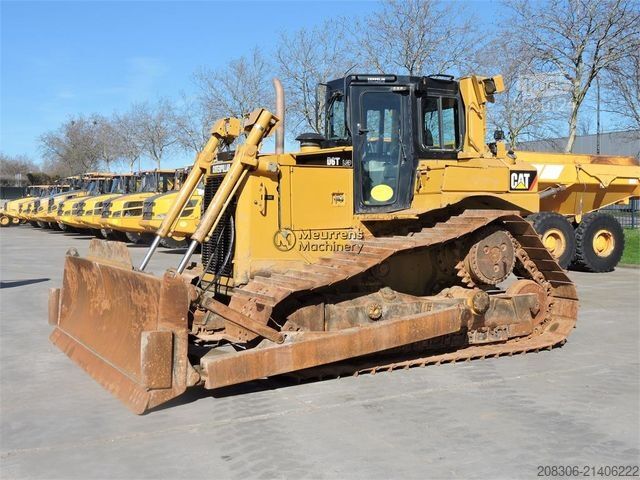 Straßenwalze CATERPILLAR D6T